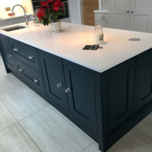 Modern style kitchen Lonsdale Kitchens